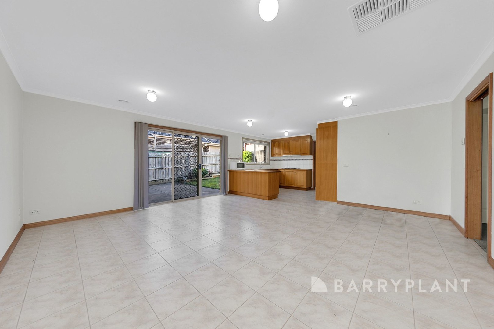 2 Lapwing Road, South Morang, VIC 3752, South Morang - Thumbnail 5