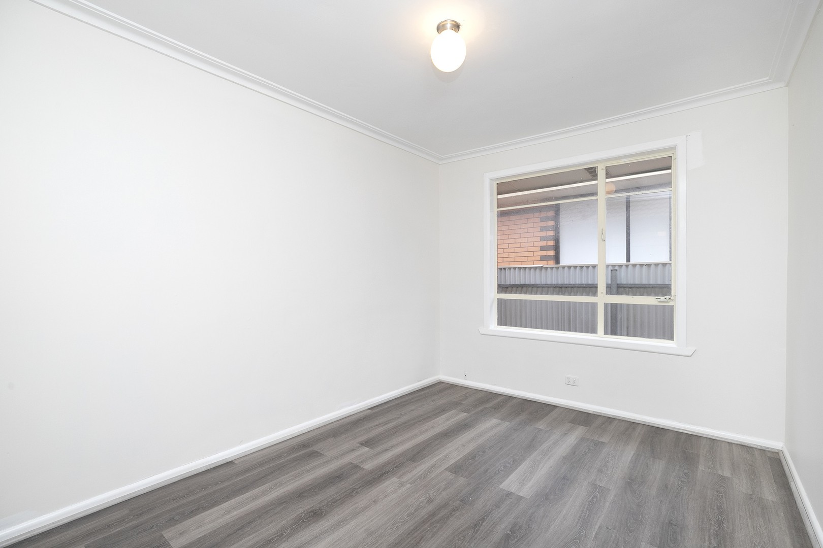 2 Laurie Avenue, Sunshine North, VIC 3020, Sunshine North - Thumbnail 3