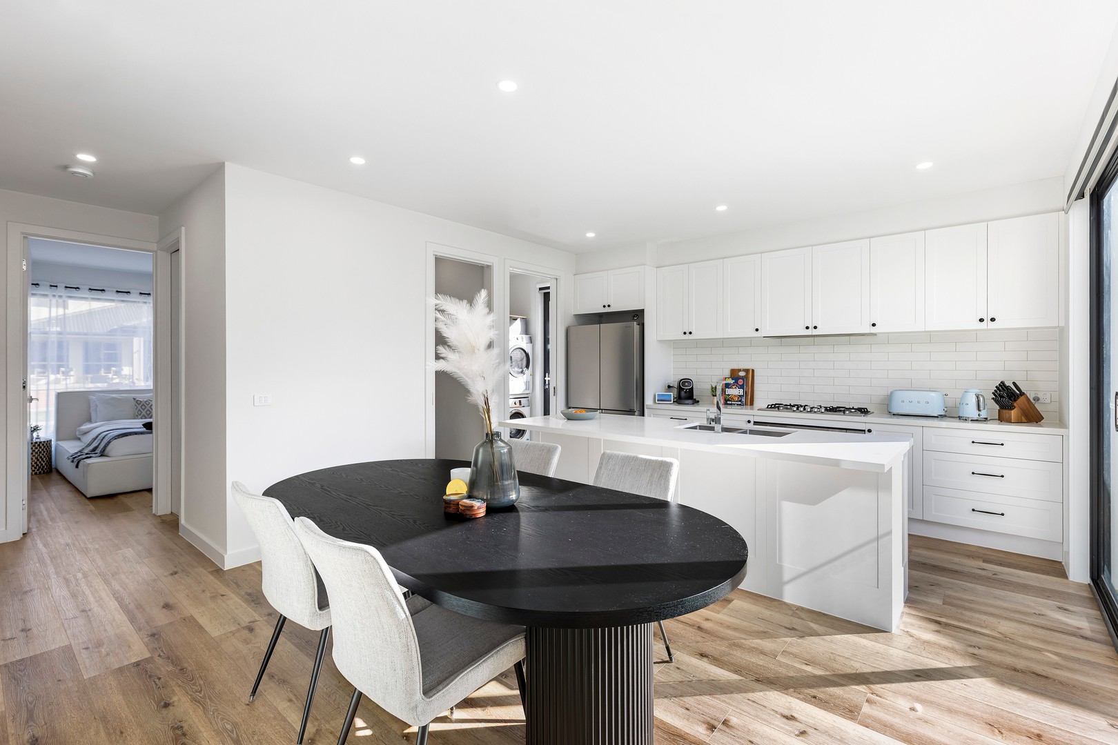 2 Linacre Crescent, Gladstone Park, VIC 3043, Gladstone Park - Thumbnail 4