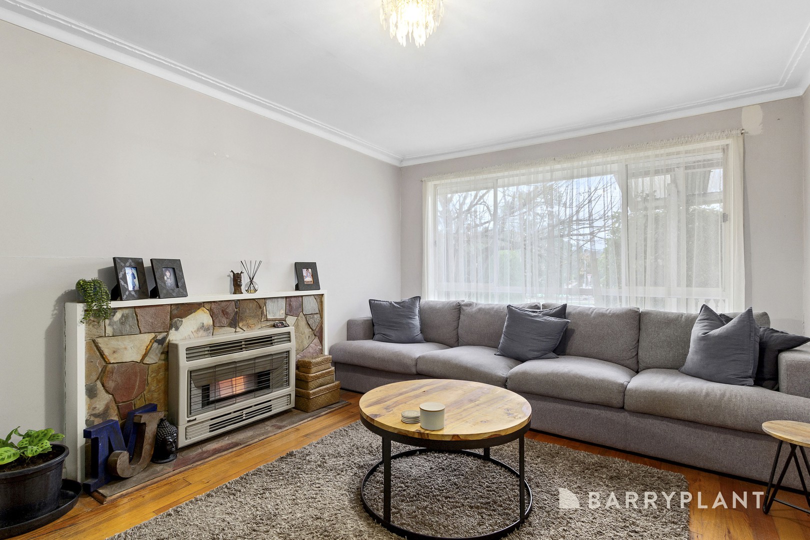 2 Linda Crescent, Ferntree Gully, VIC 3156, Ferntree Gully - Thumbnail 2