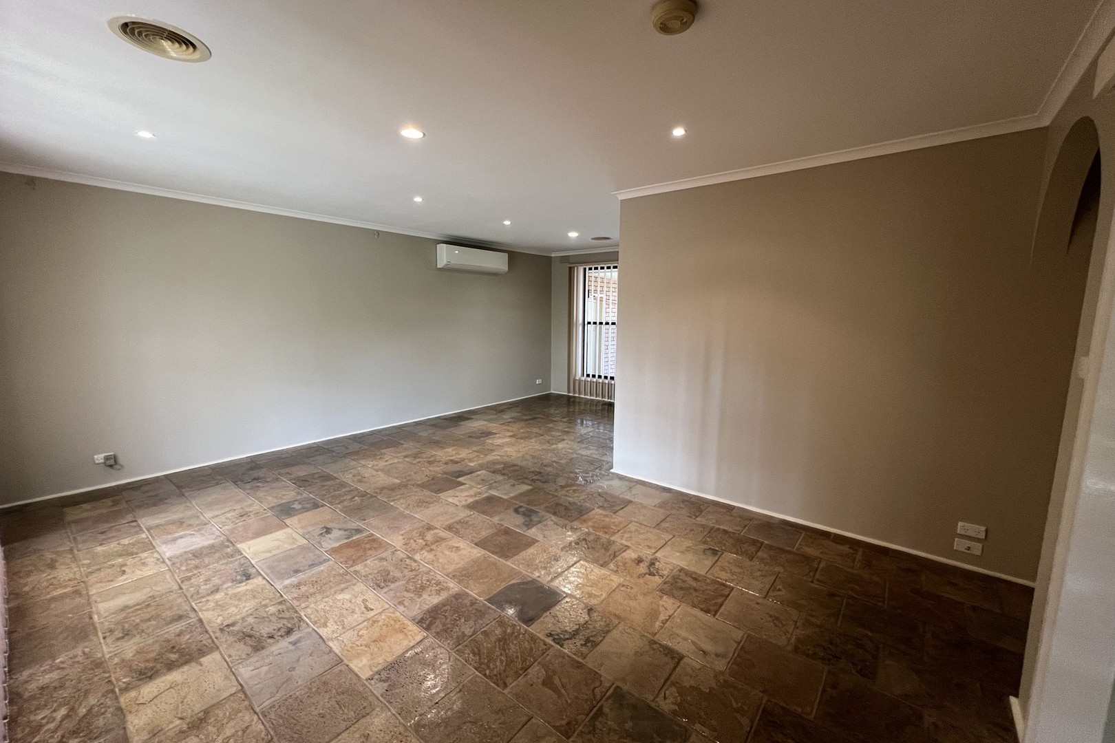 2 Linda Place, St Albans, VIC 3021, St Albans - Thumbnail 6