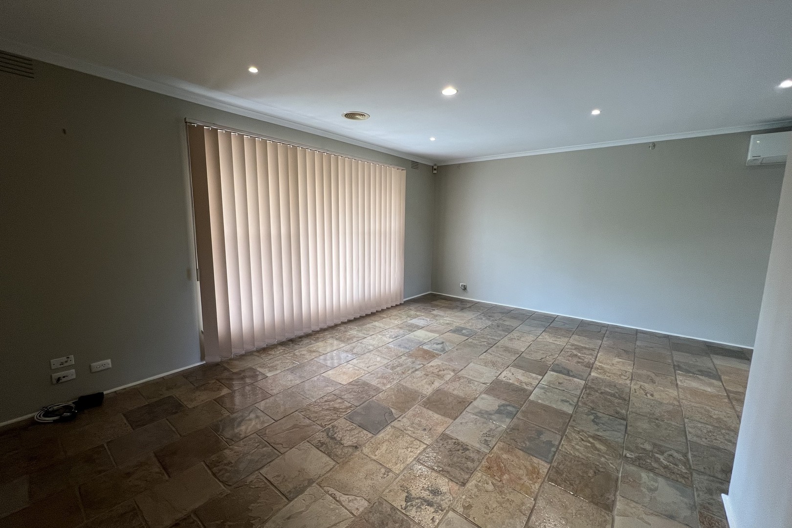 2 Linda Place, St Albans, VIC 3021, St Albans - Thumbnail 7