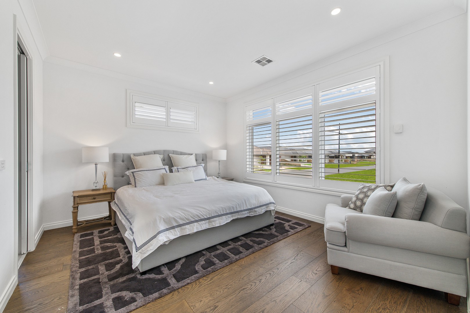 2 Lineker DriveDeanside, VIC 3336, Deanside - Thumbnail 3