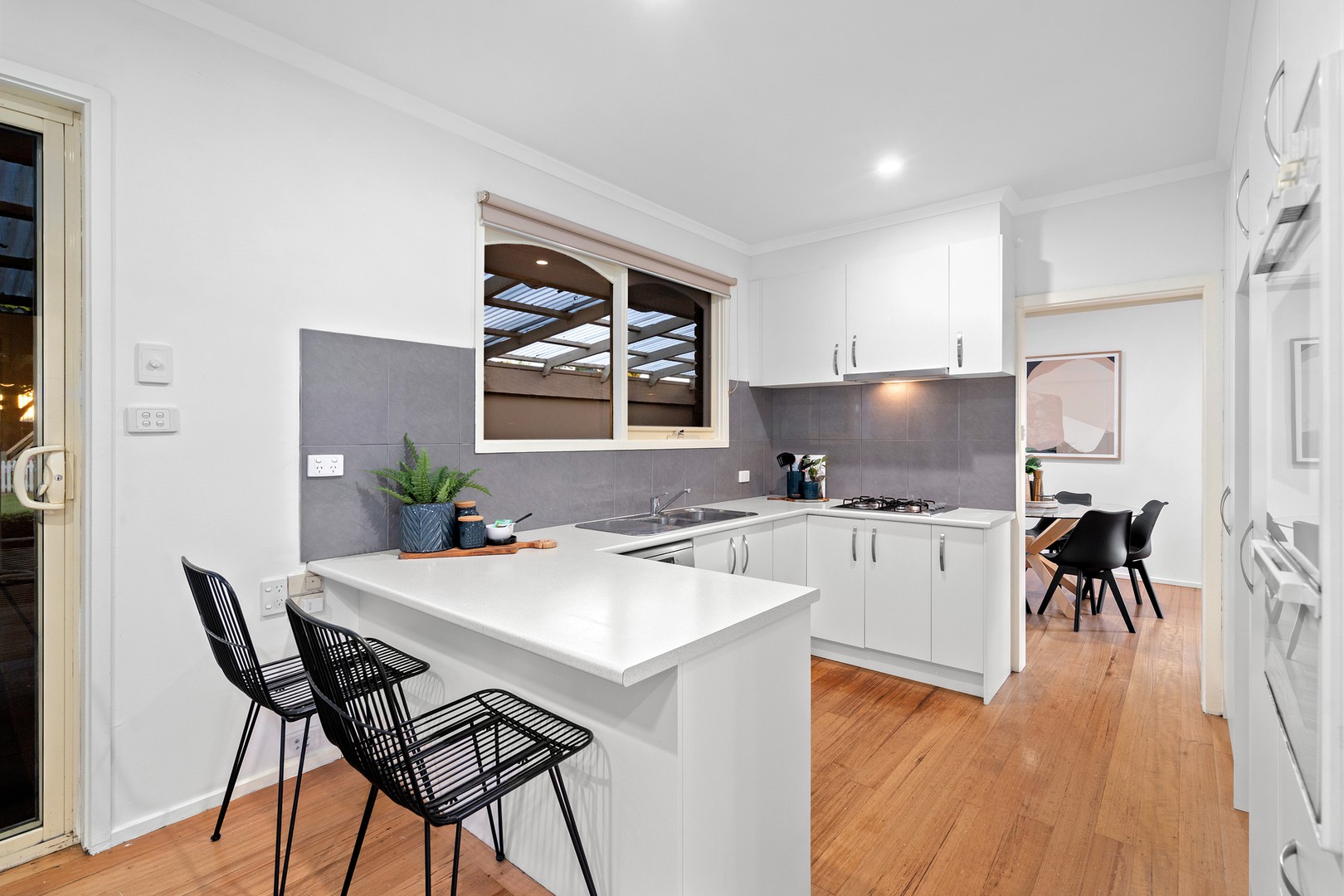 2 Lockhart Court, Kilsyth, VIC 3137, Kilsyth - Thumbnail 6