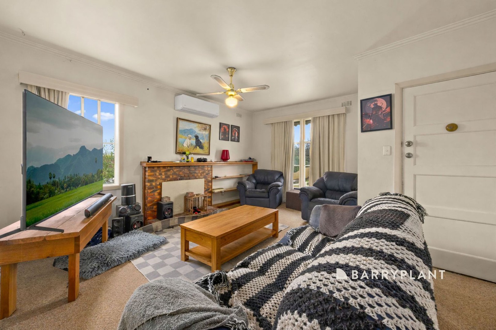 2 Logan Street, Warragul, VIC 3820 - Thumbnail 2 - 19/03/2026