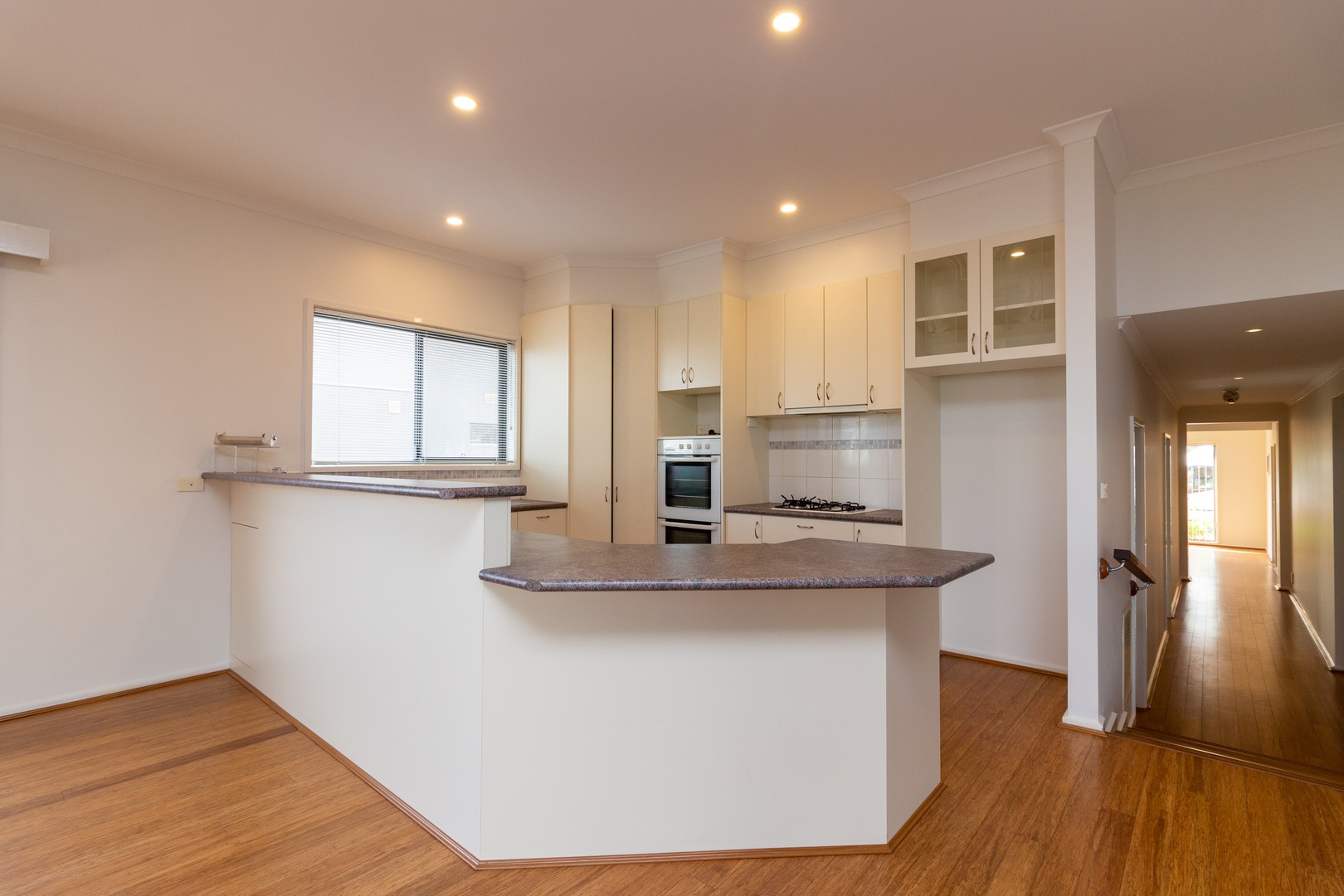 2 Lord Weaver Lane, Bonbeach, VIC 3196, Bonbeach - Thumbnail 4