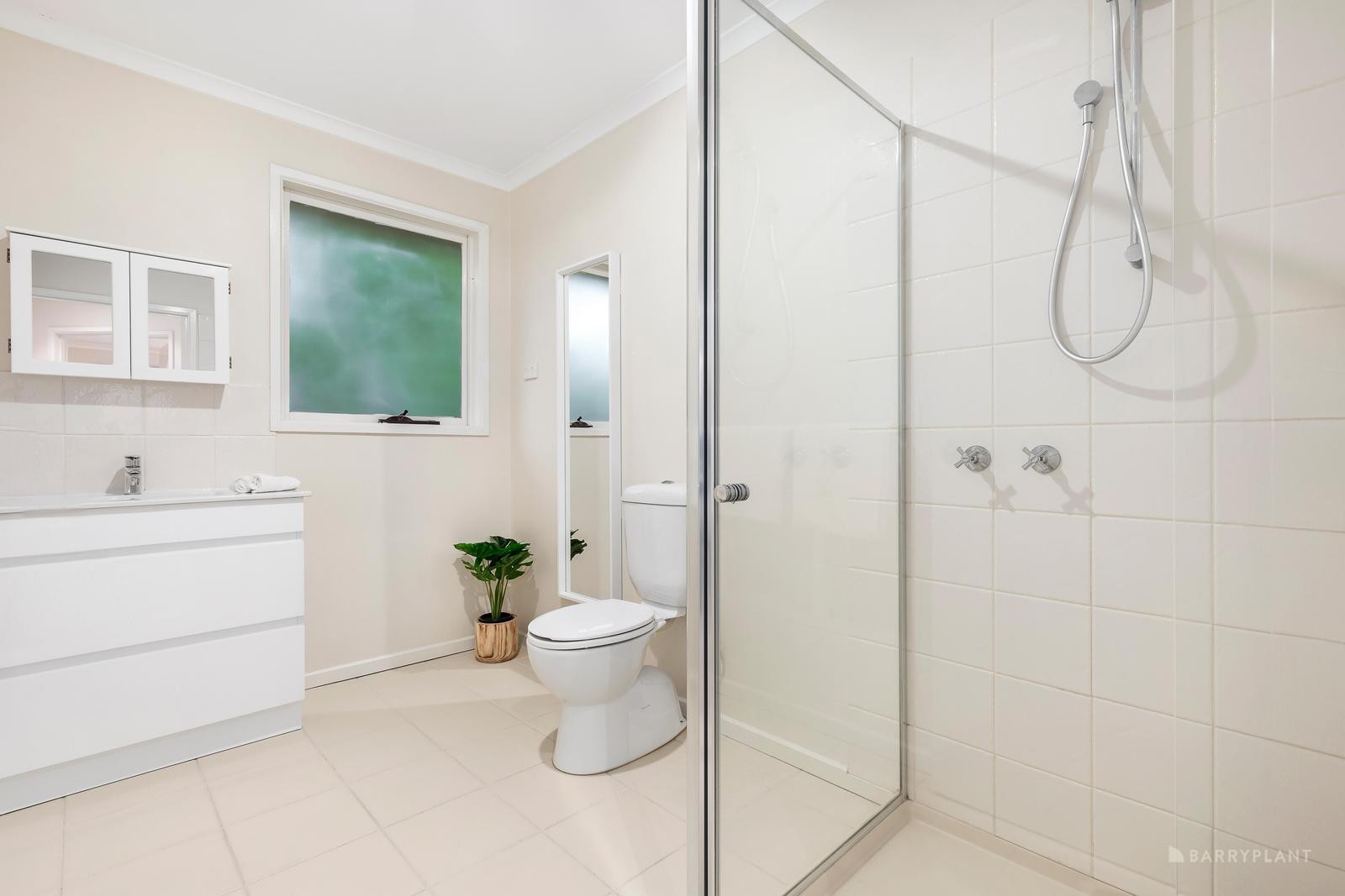2 Lotus Court, Diamond Creek, VIC 3089, Diamond Creek - Thumbnail 5
