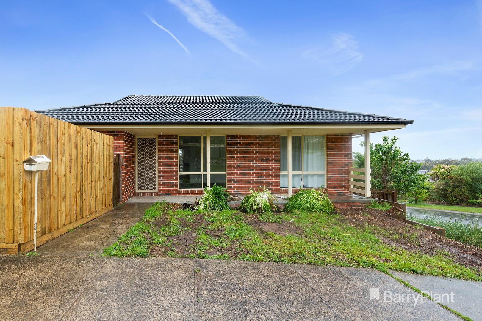 2 Luca Place, Pakenham, VIC 3810, Pakenham - Thumbnail 2