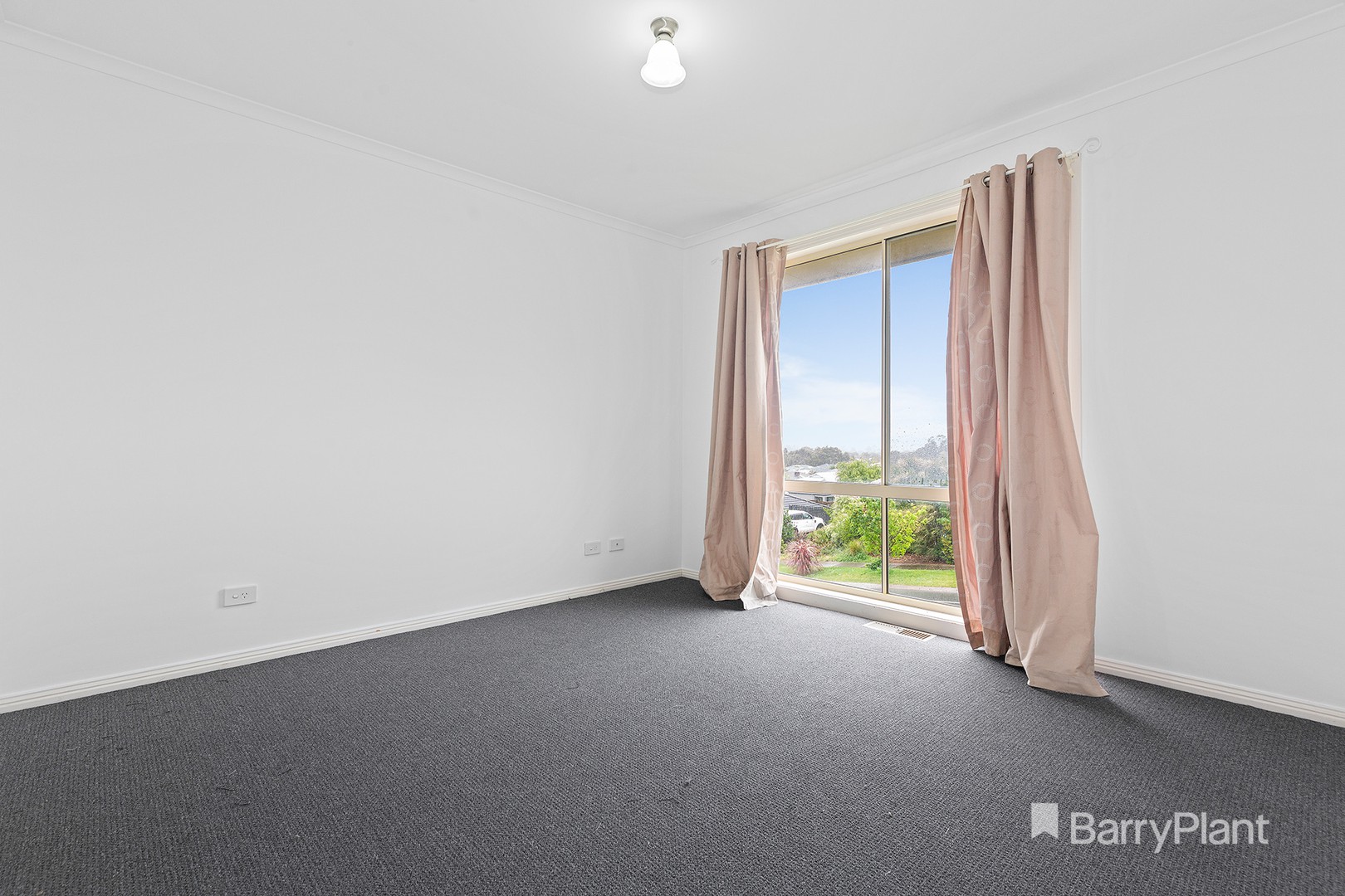 2 Luca Place, Pakenham, VIC 3810, Pakenham - Thumbnail 4