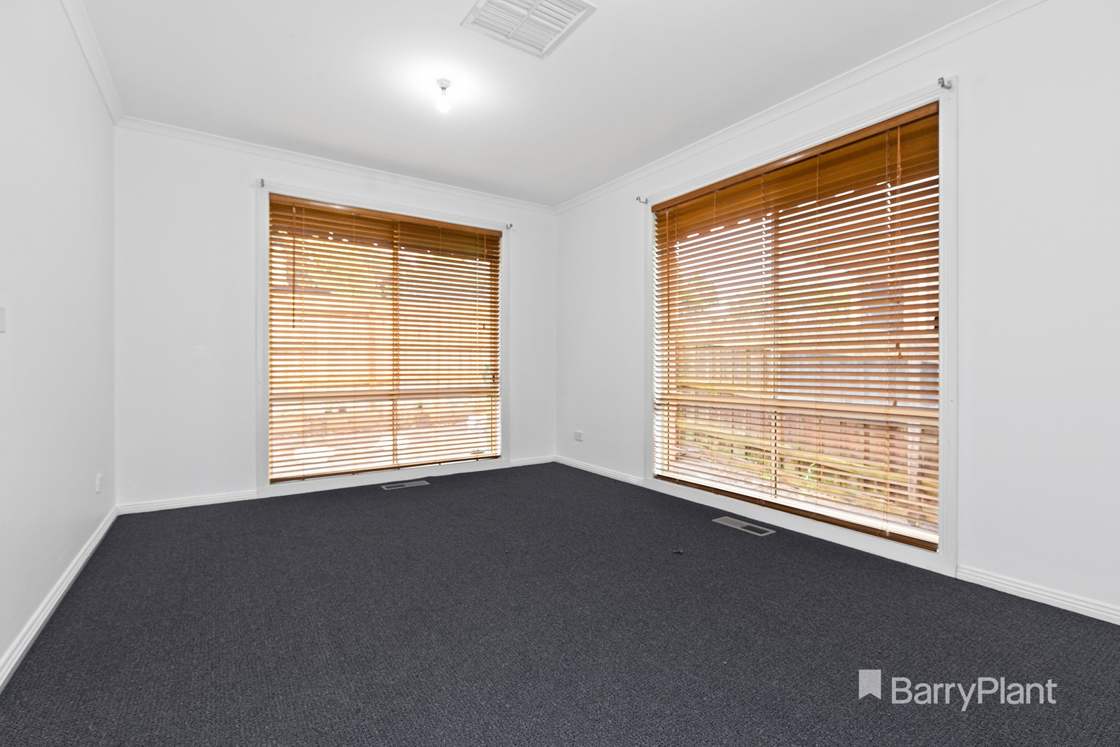 2 Luca Place, Pakenham, VIC 3810, Pakenham - Thumbnail 6
