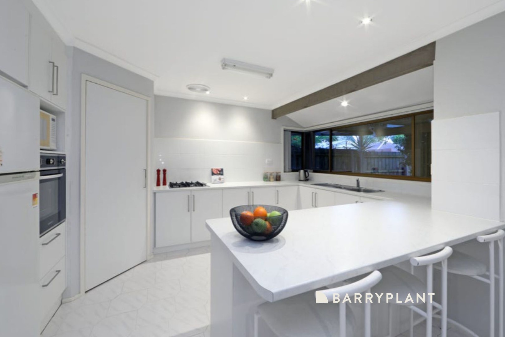 2 Lucy Close, Rowville, VIC 3178, Rowville - Thumbnail 3