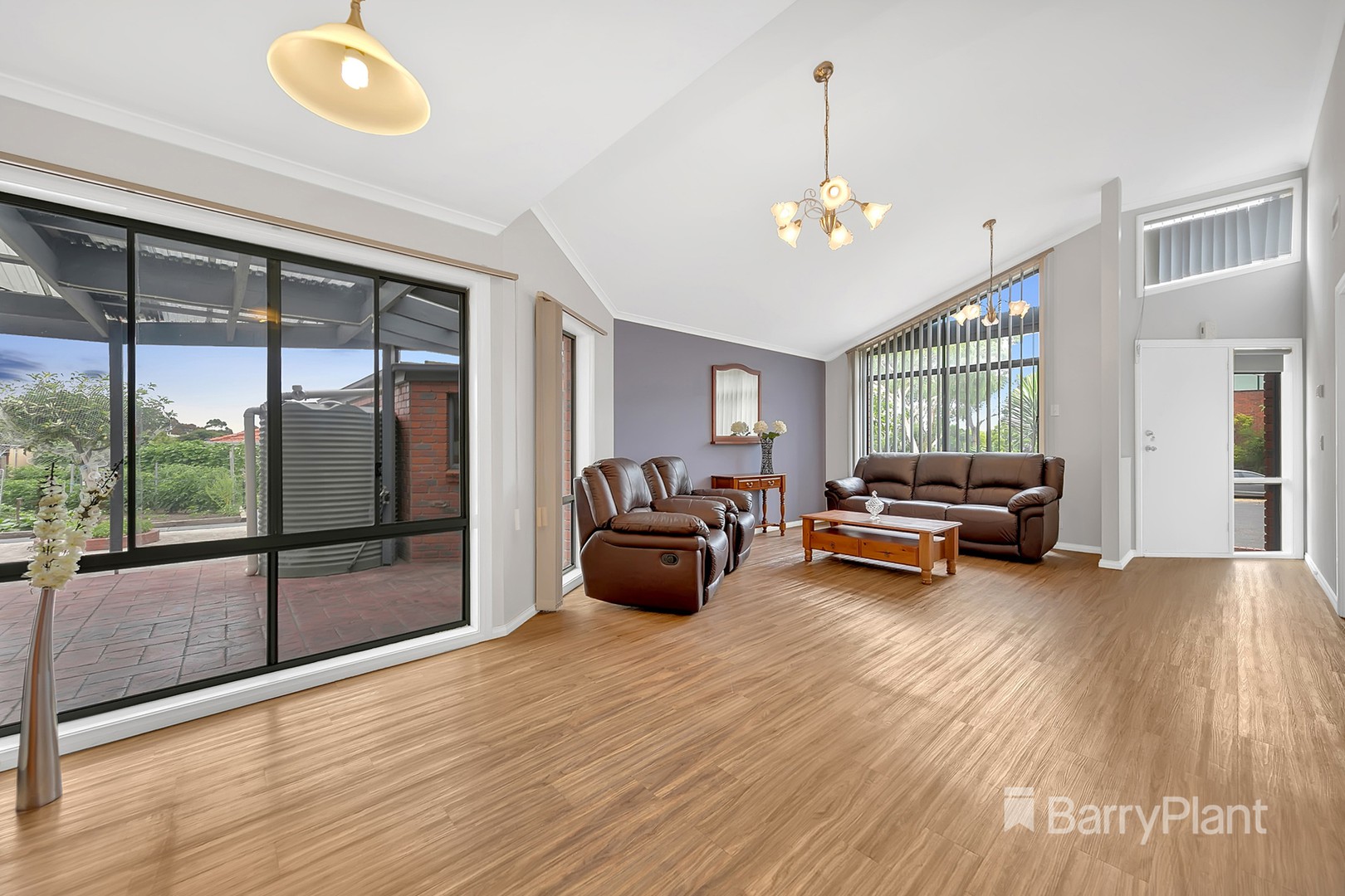 2 Luke Court, Mill Park, VIC 3082, Mill Park - Thumbnail 3