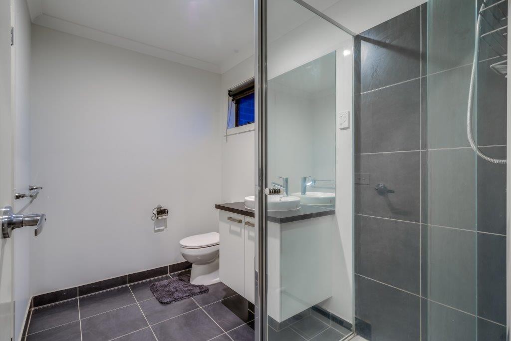 2 Luna Way, Point Cook, VIC 3030, Point Cook - Thumbnail 4