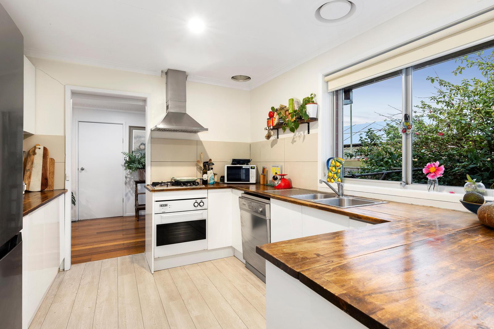 2 Lynnwood Parade, Templestowe Lower, VIC 3107, Templestowe Lower - Thumbnail 3