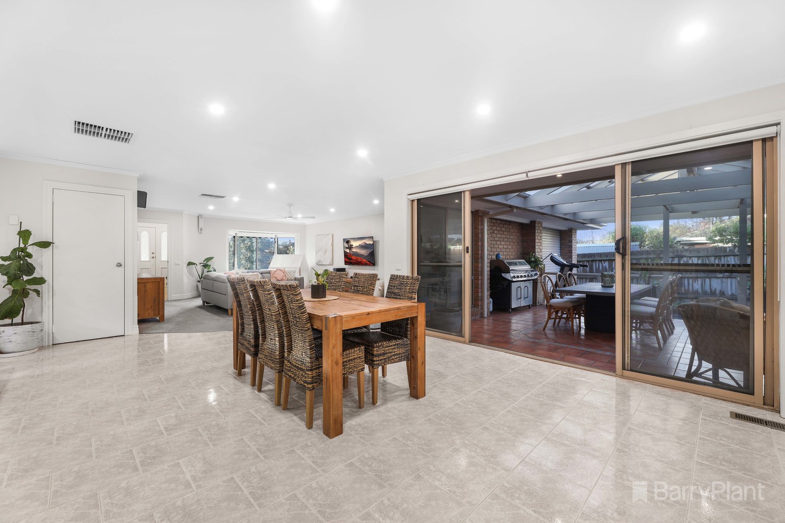 2 Macdonnell Court, Kilsyth, VIC 3137, Kilsyth - Thumbnail 5