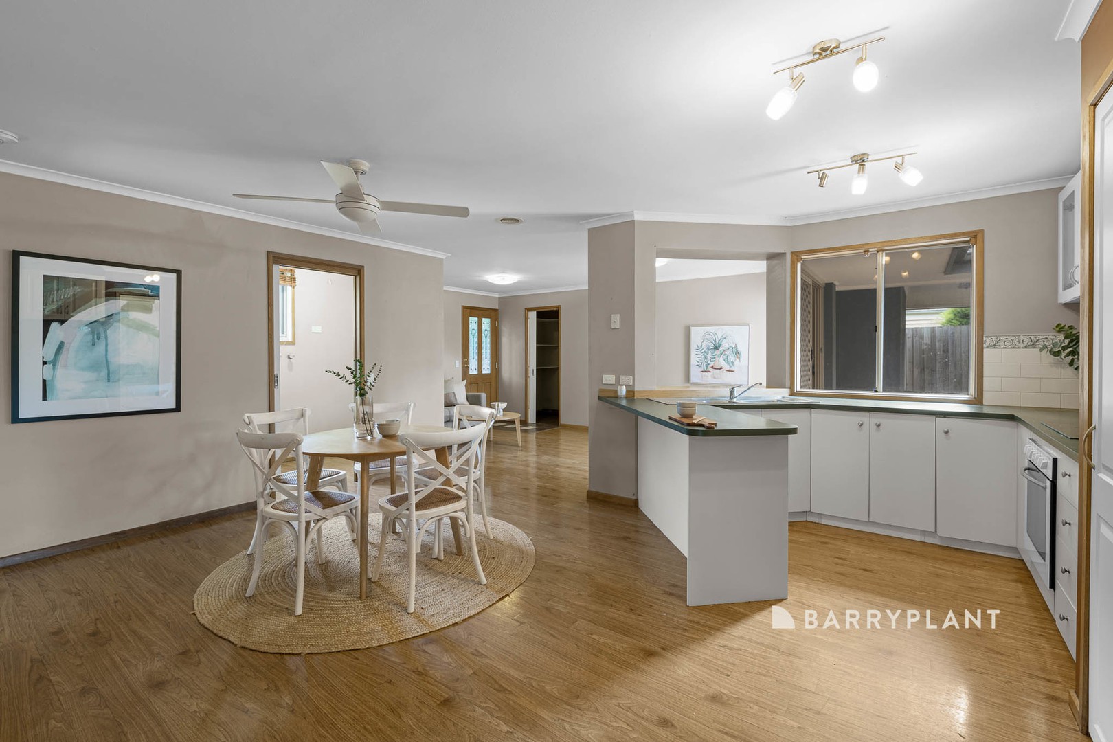 2 Magdalena Place, Berwick, VIC 3806, Berwick - Thumbnail 6