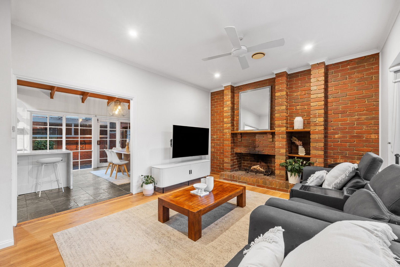 2 Mahon Court, Taylors Lakes, VIC 3038, Taylors Lakes - Thumbnail 6