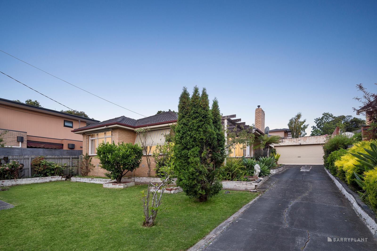 2 Mantell Street, Doncaster East, VIC 3109, Doncaster East - Thumbnail 2