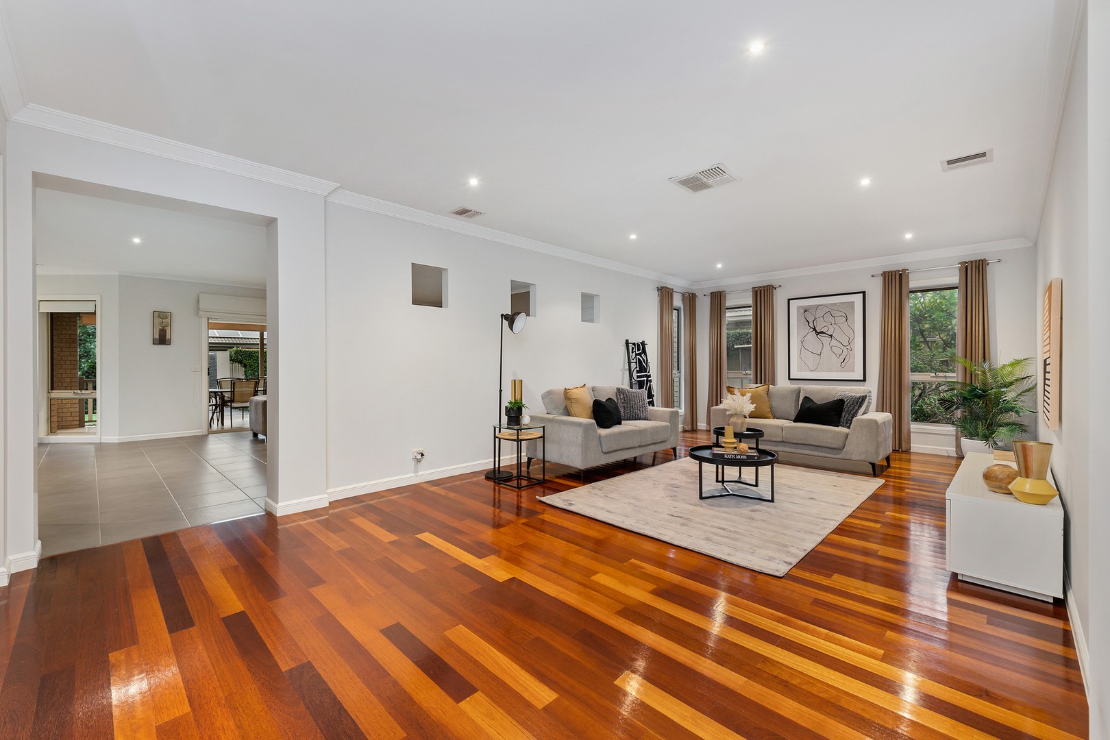 2 Margaret Place, Taylors Hill, VIC 3037, Taylors Hill - Thumbnail 4