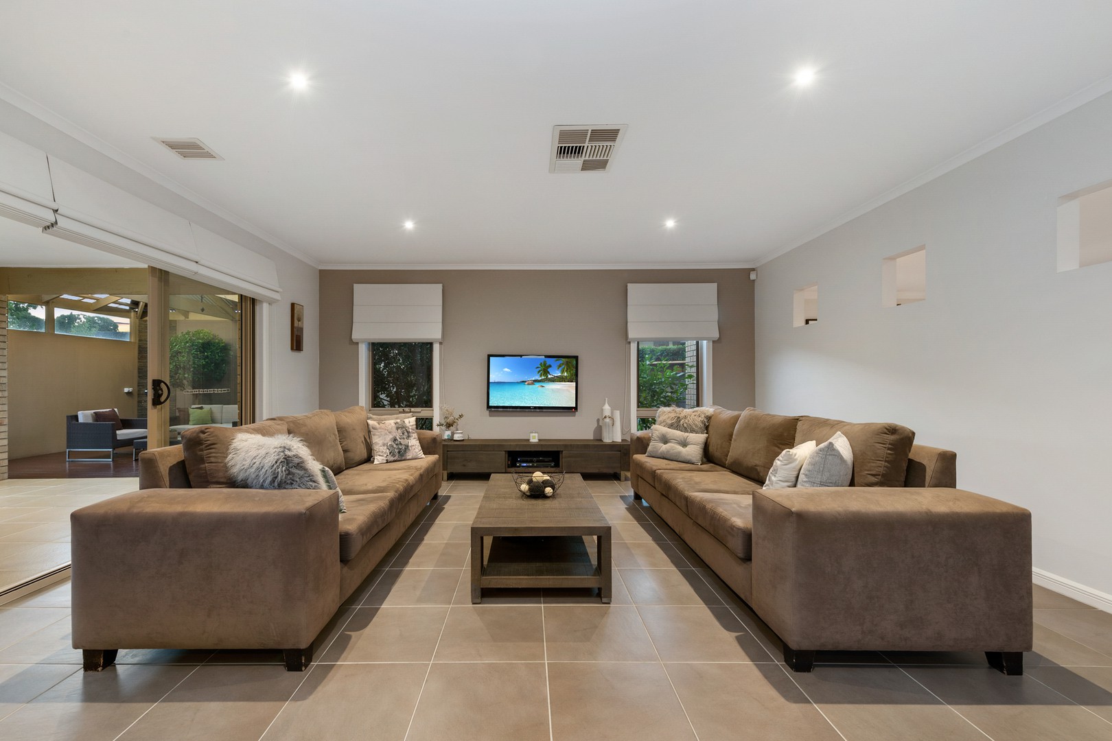 2 Margaret Place, Taylors Hill, VIC 3037, Taylors Hill - Thumbnail 8
