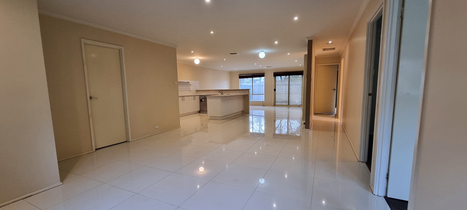 2 Marong  Terrace, Forest Hill, VIC 3131, Forest Hill - Thumbnail 3