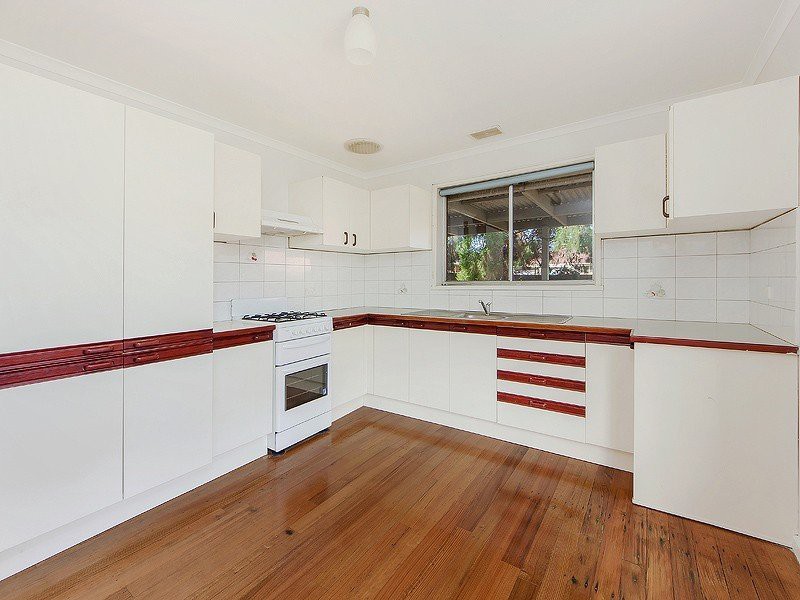 2 Mavis Crescent, Kings Park, VIC 3021 - Thumbnail 2 - 09/12/2021