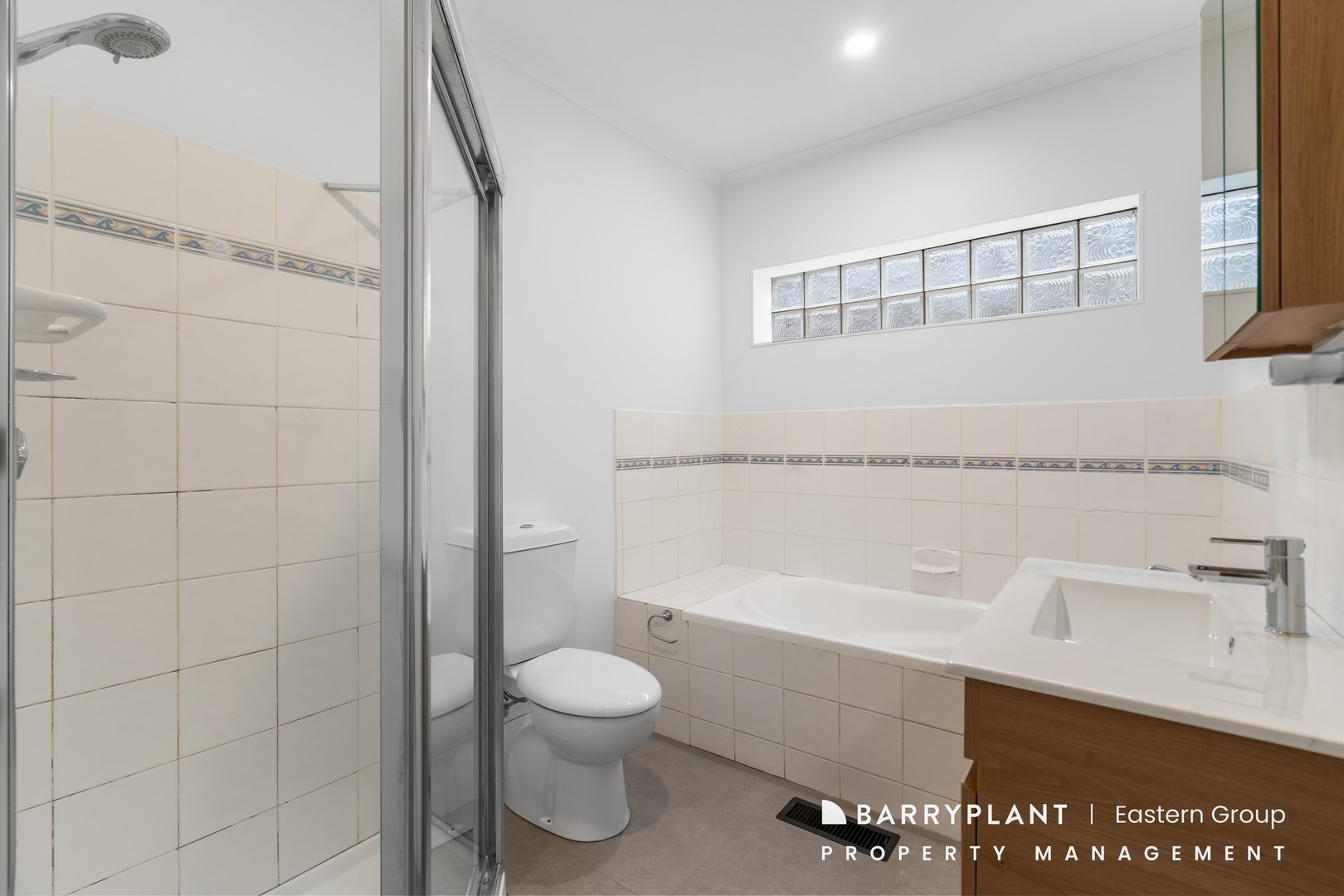2 Mayfair Avenue, Templestowe Lower, VIC 3107, Templestowe Lower - Thumbnail 8
