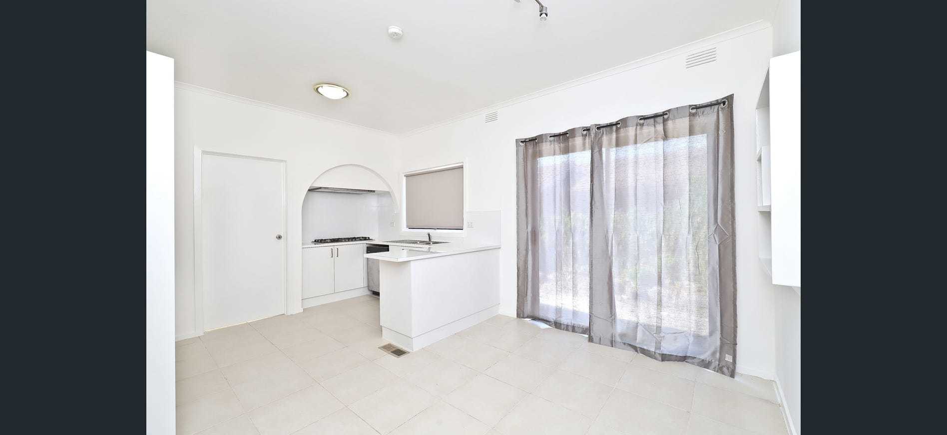 2 Maynard Place, Kings Park, VIC 3021, Kings Park - Thumbnail 4