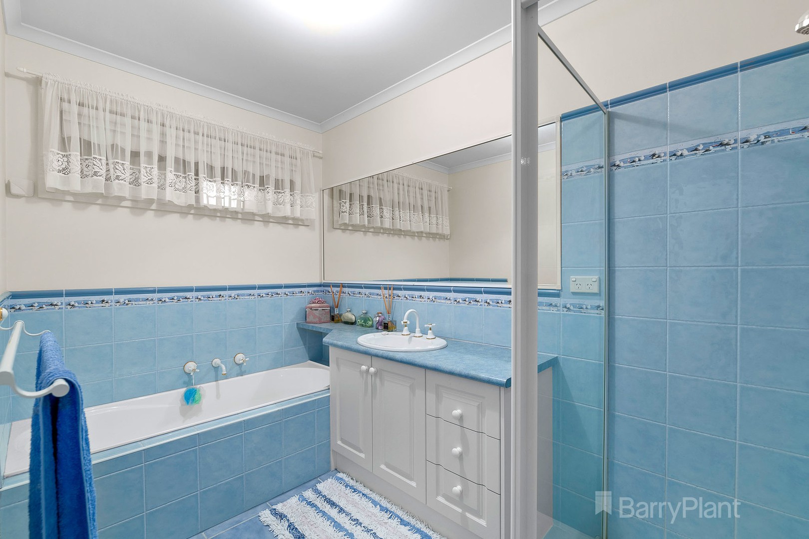 2 McCaffery Rise, Pakenham, VIC 3810, Pakenham - Thumbnail 8