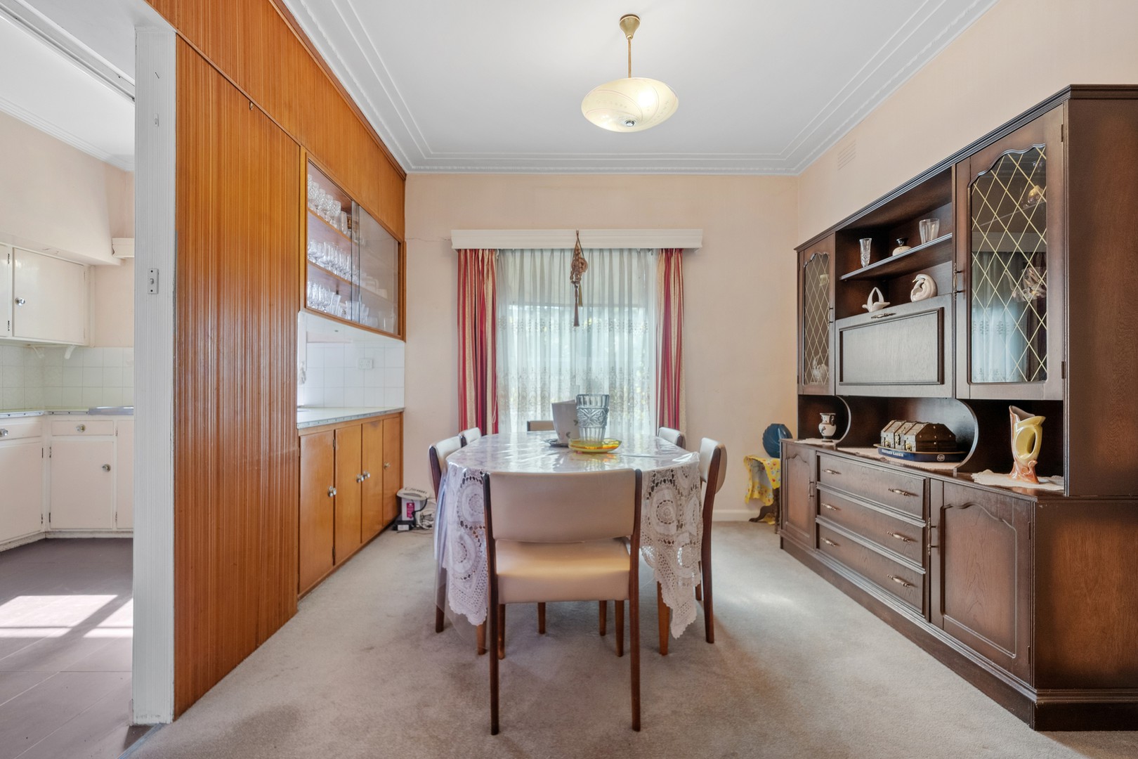 2 Mcfadzean Avenue, Reservoir, VIC 3073, Reservoir - Thumbnail 3