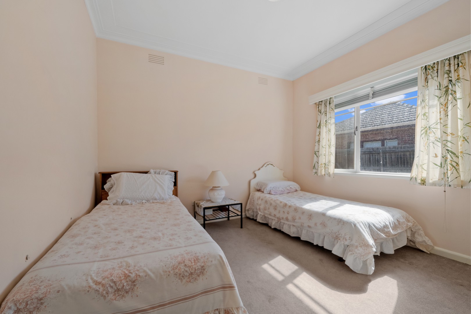 2 Mcfadzean Avenue, Reservoir, VIC 3073, Reservoir - Thumbnail 6