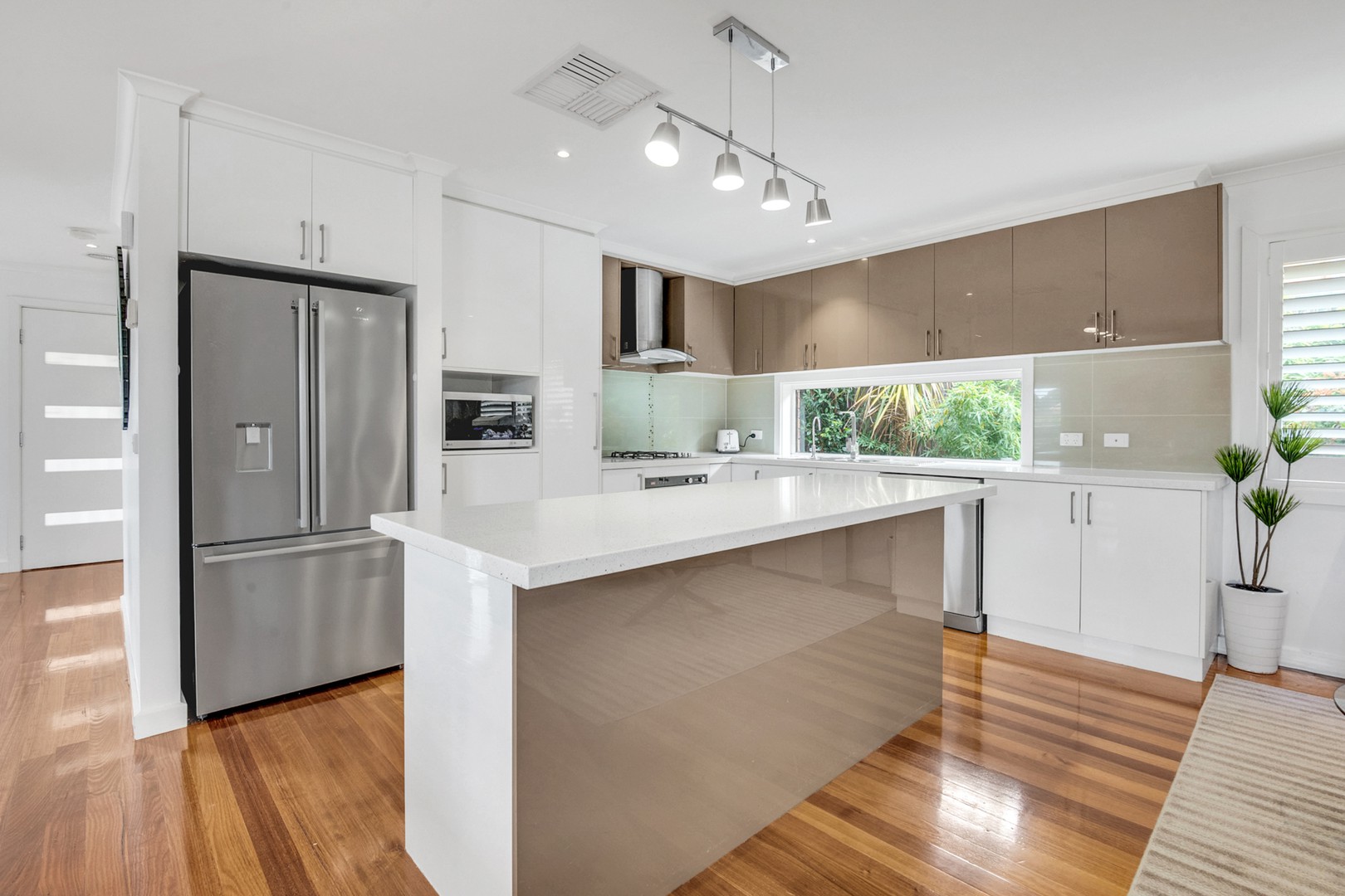 2 Mia Place, Meadow Heights, VIC 3048, Meadow Heights - Thumbnail 2