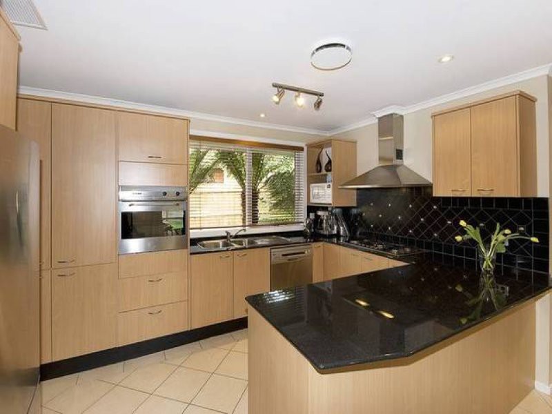 2 Michael Court, Berwick, VIC 3806, Berwick - Thumbnail 3