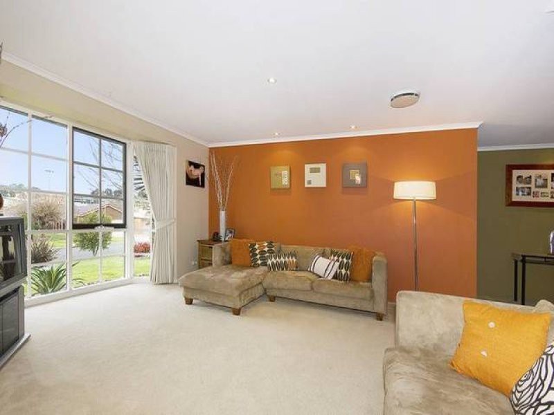 2 Michael Court, Berwick, VIC 3806, Berwick - Thumbnail 6