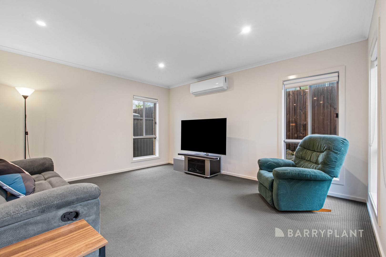 2 Millicent Place, Ballarat East, VIC 3350, Ballarat East - Thumbnail 3