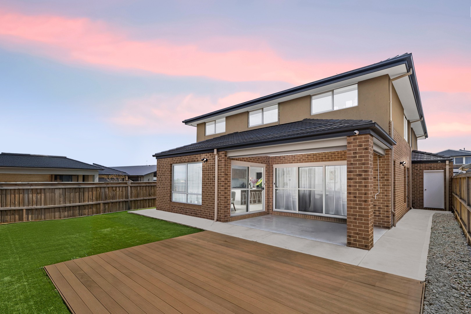 2 Milsom Avenue, Fraser Rise, VIC 3336 - Thumbnail 2 - 17/10/2025