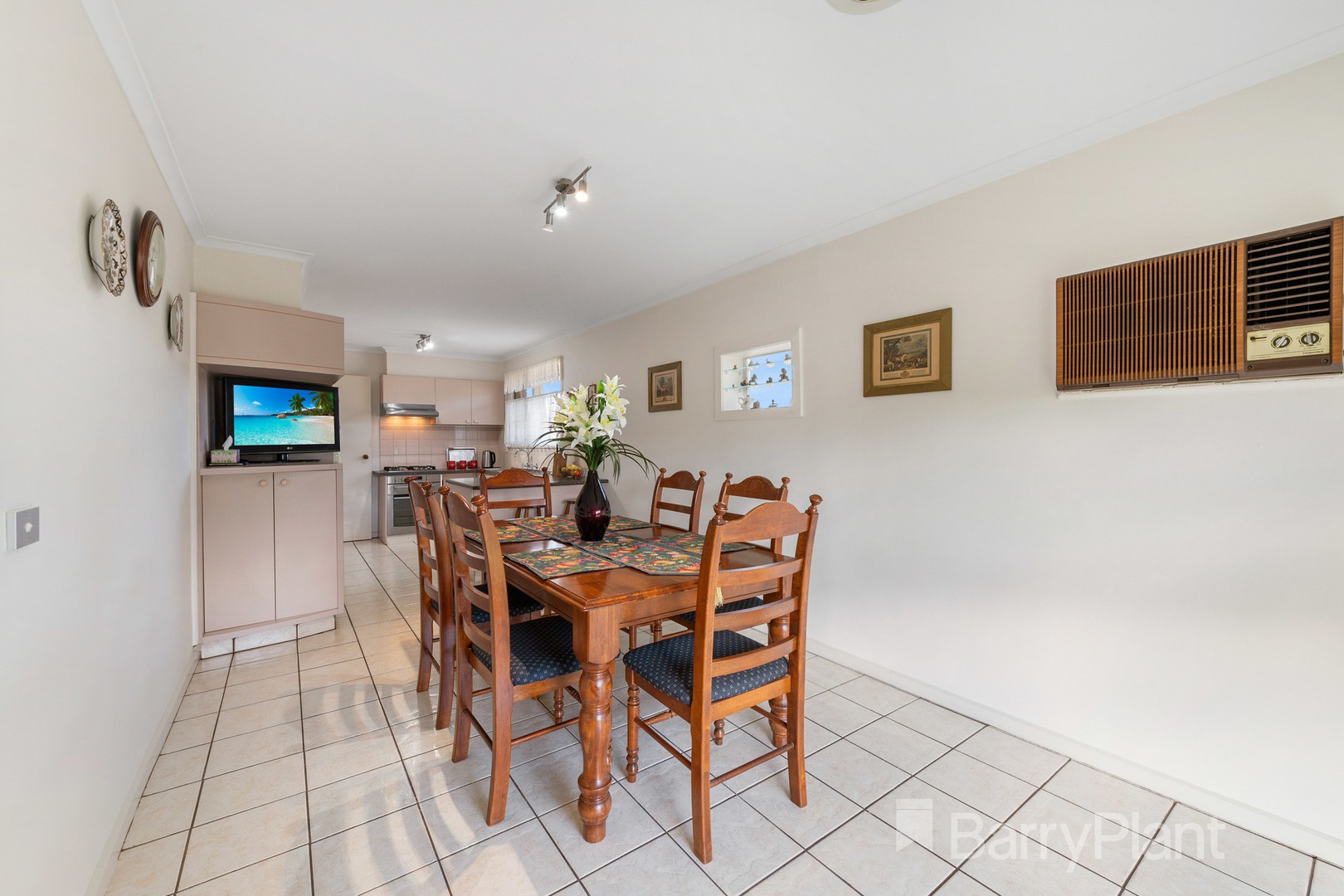 2 Morris Street, Melton South, VIC 3338, Melton South - Thumbnail 4