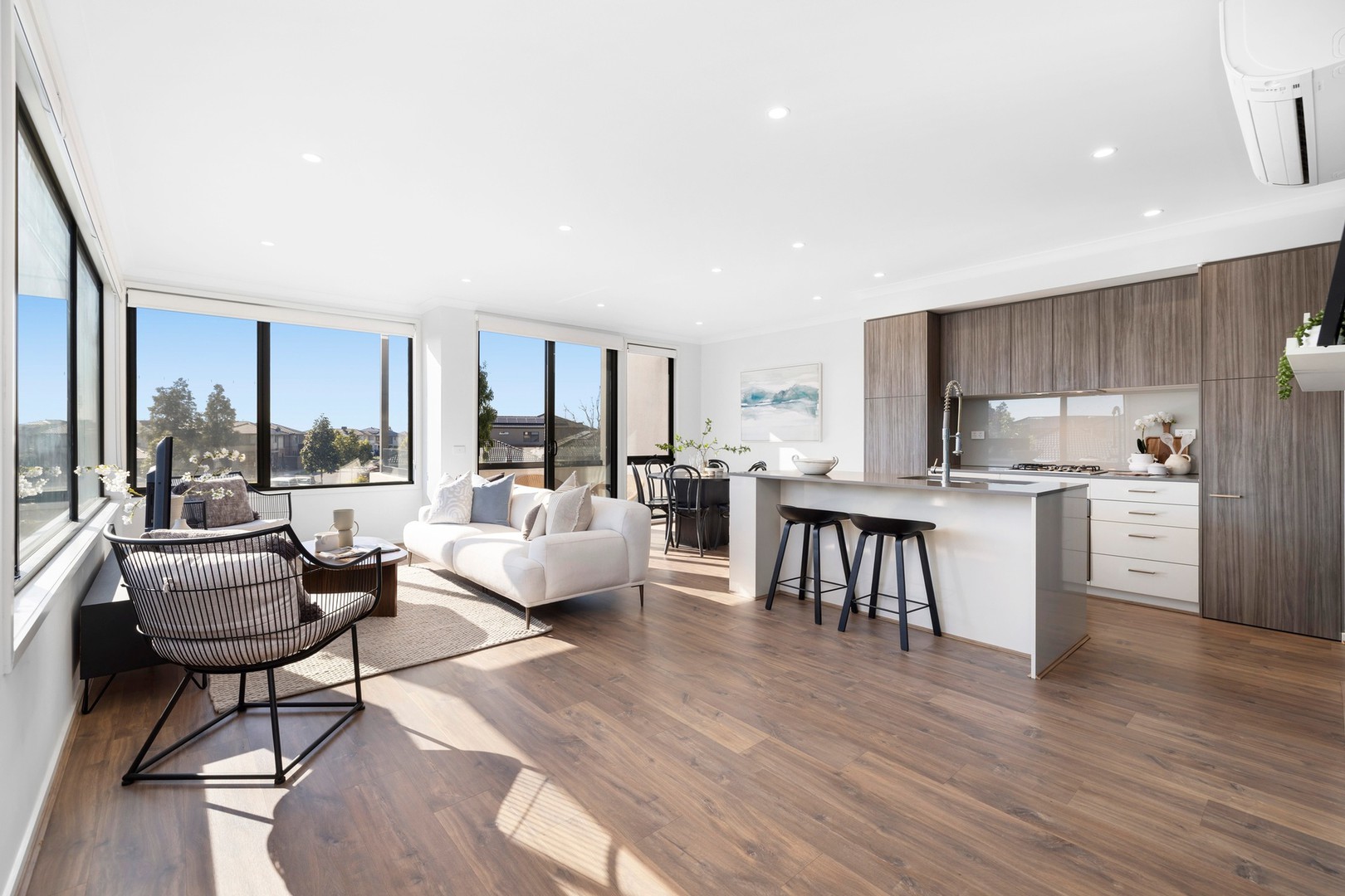 2 Mosholu Way, Point Cook, VIC 3030, Point Cook - Thumbnail 3