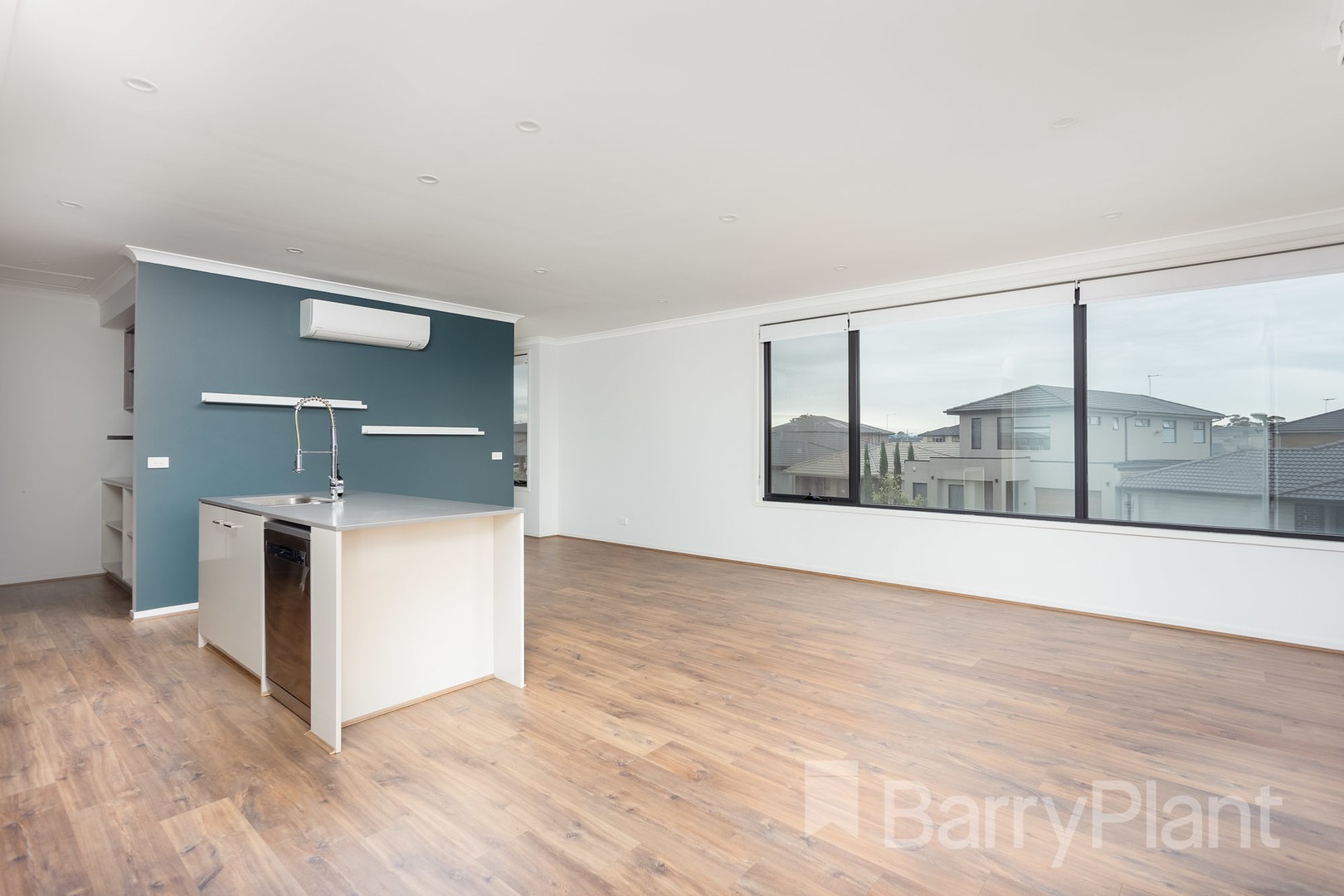 2 Mosholu Way, Point Cook, VIC 3030, Point Cook - Thumbnail 5
