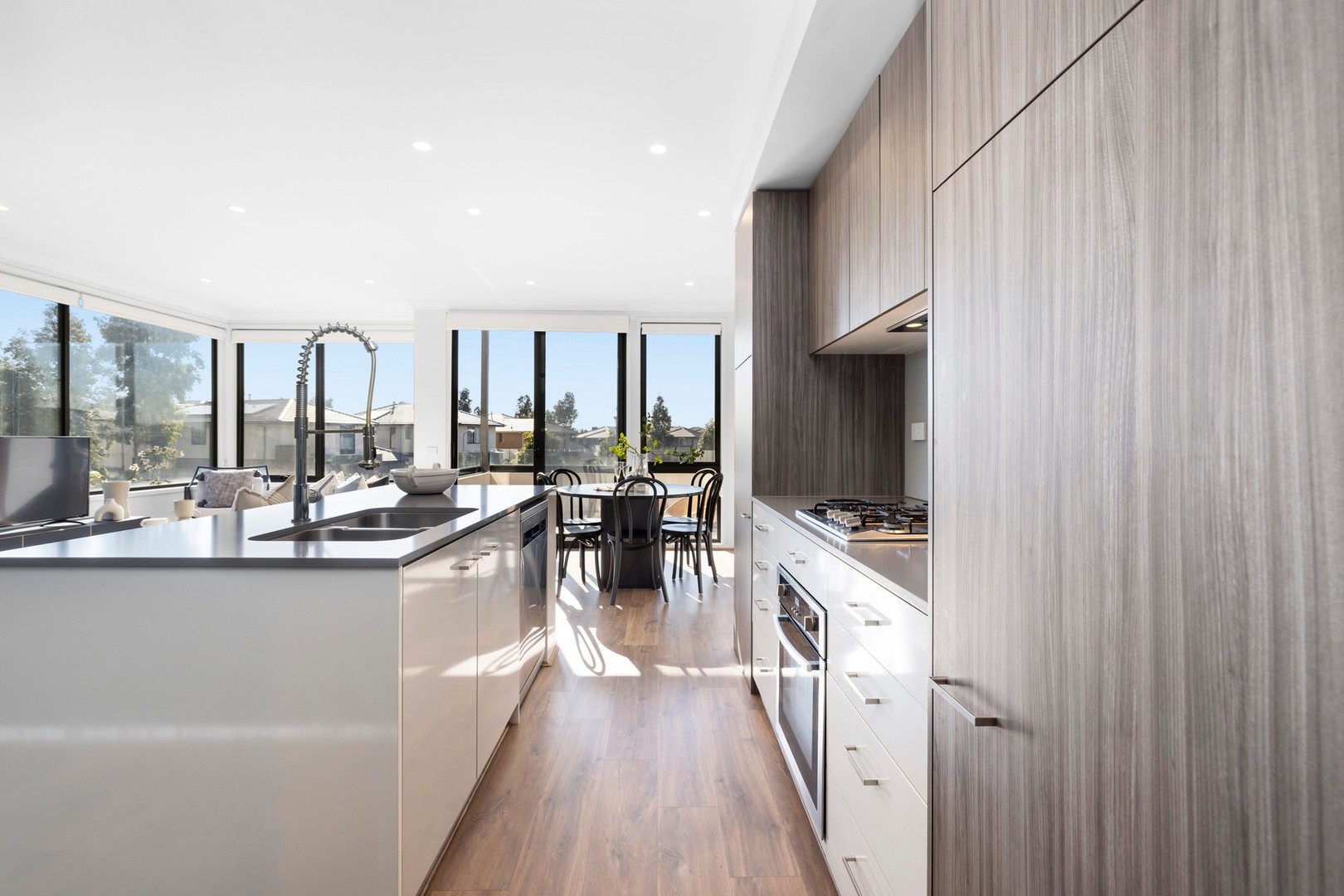 2 Mosholu Way, Point Cook, VIC 3030, Point Cook - Thumbnail 5