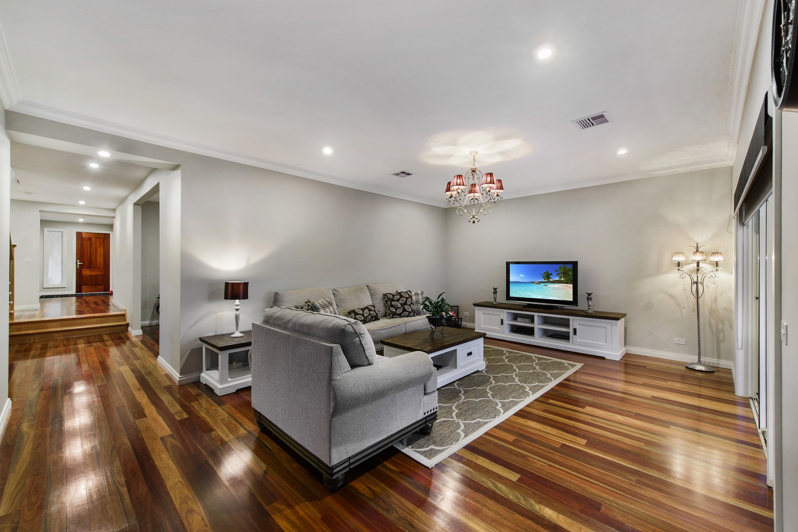 2 Mossbury Court, Taylors Hill, VIC 3037, Taylors Hill - Thumbnail 3