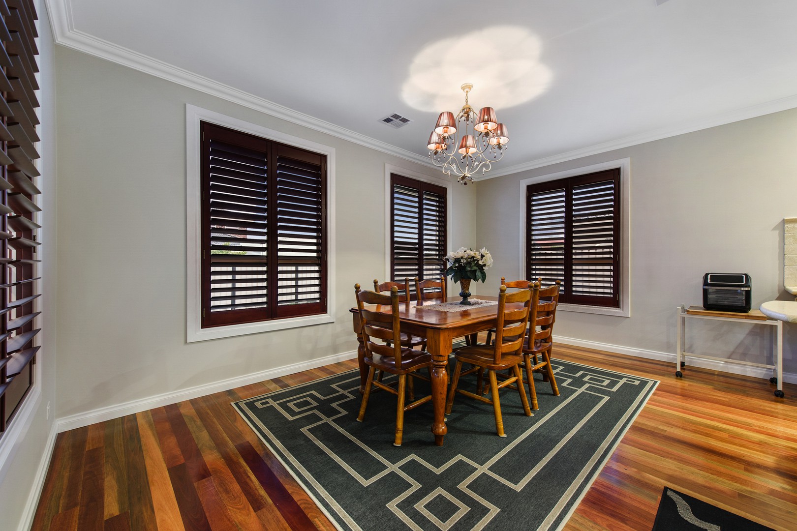 2 Mossbury Court, Taylors Hill, VIC 3037, Taylors Hill - Thumbnail 7