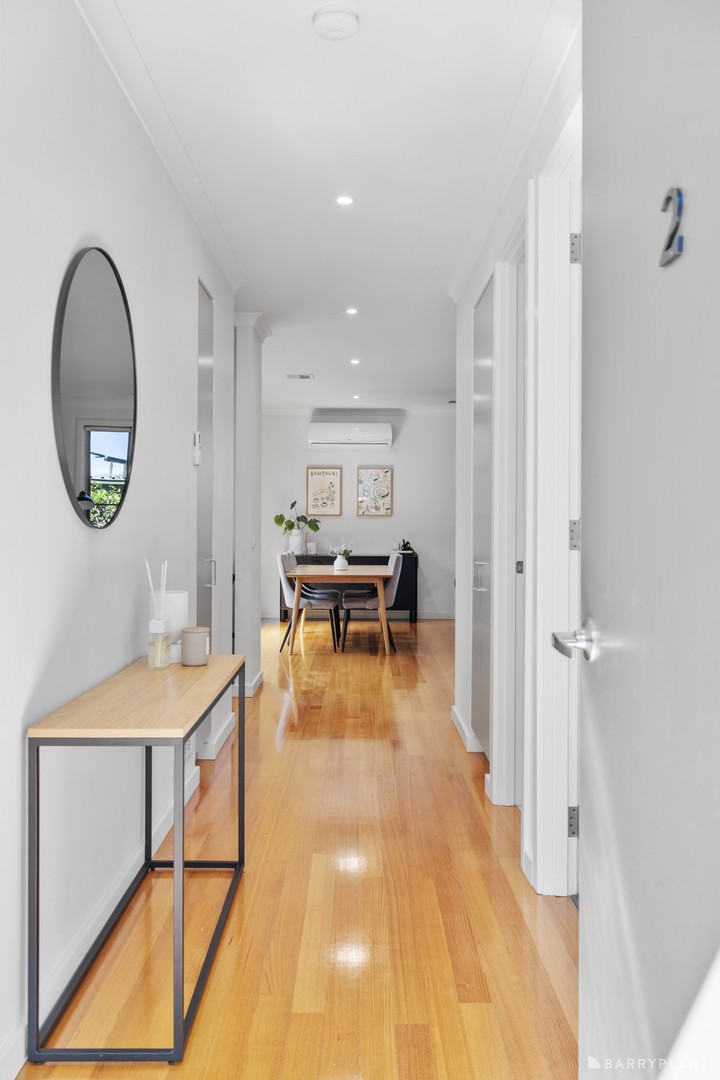 2 Mountain Lane, Ringwood, VIC 3134, Ringwood - Thumbnail 2