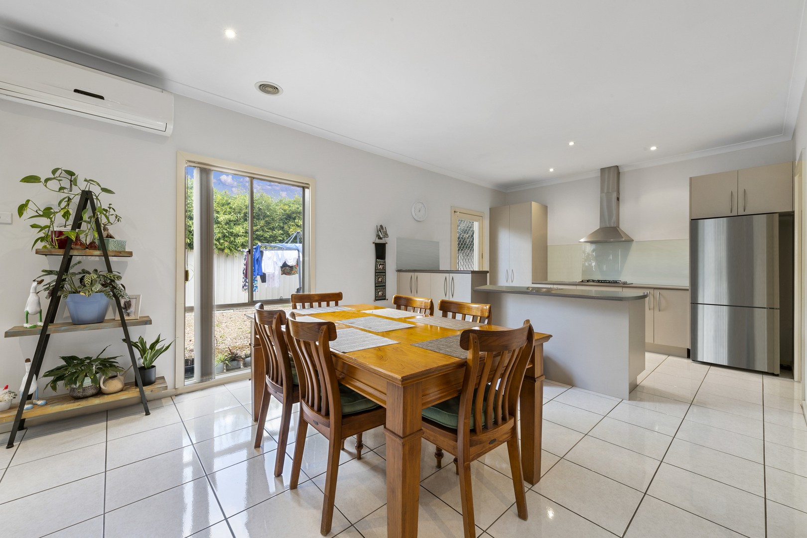 2 Muirhead Gardens, Caroline Springs, VIC 3023, Caroline Springs - Thumbnail 6