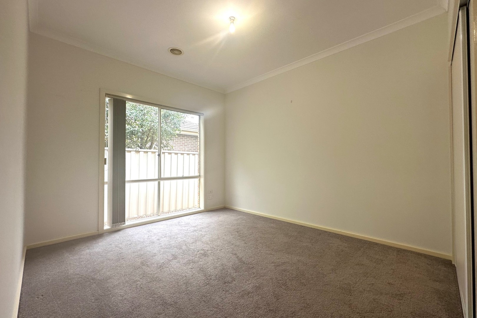 2 Muirhead Gardens, Caroline Springs, VIC 3023, Caroline Springs - Thumbnail 8