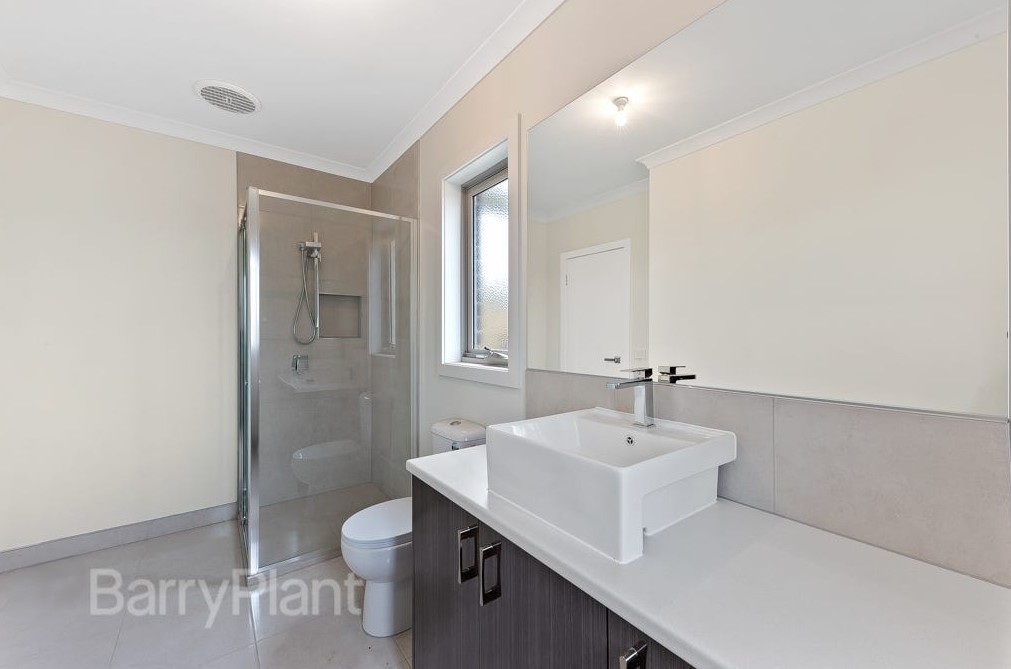 2 Myoora Street, Werribee, VIC 3030, Werribee - Thumbnail 6