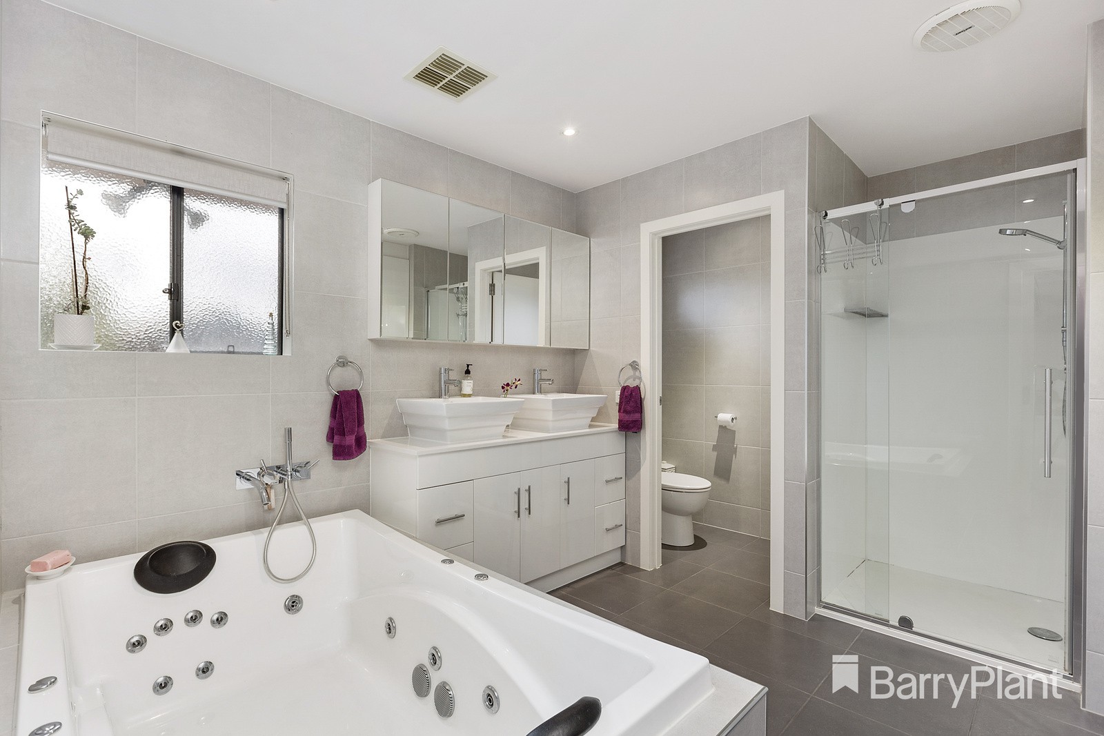 2 Narla CourtGlen Waverley, VIC 3150, Glen Waverley - Thumbnail 8