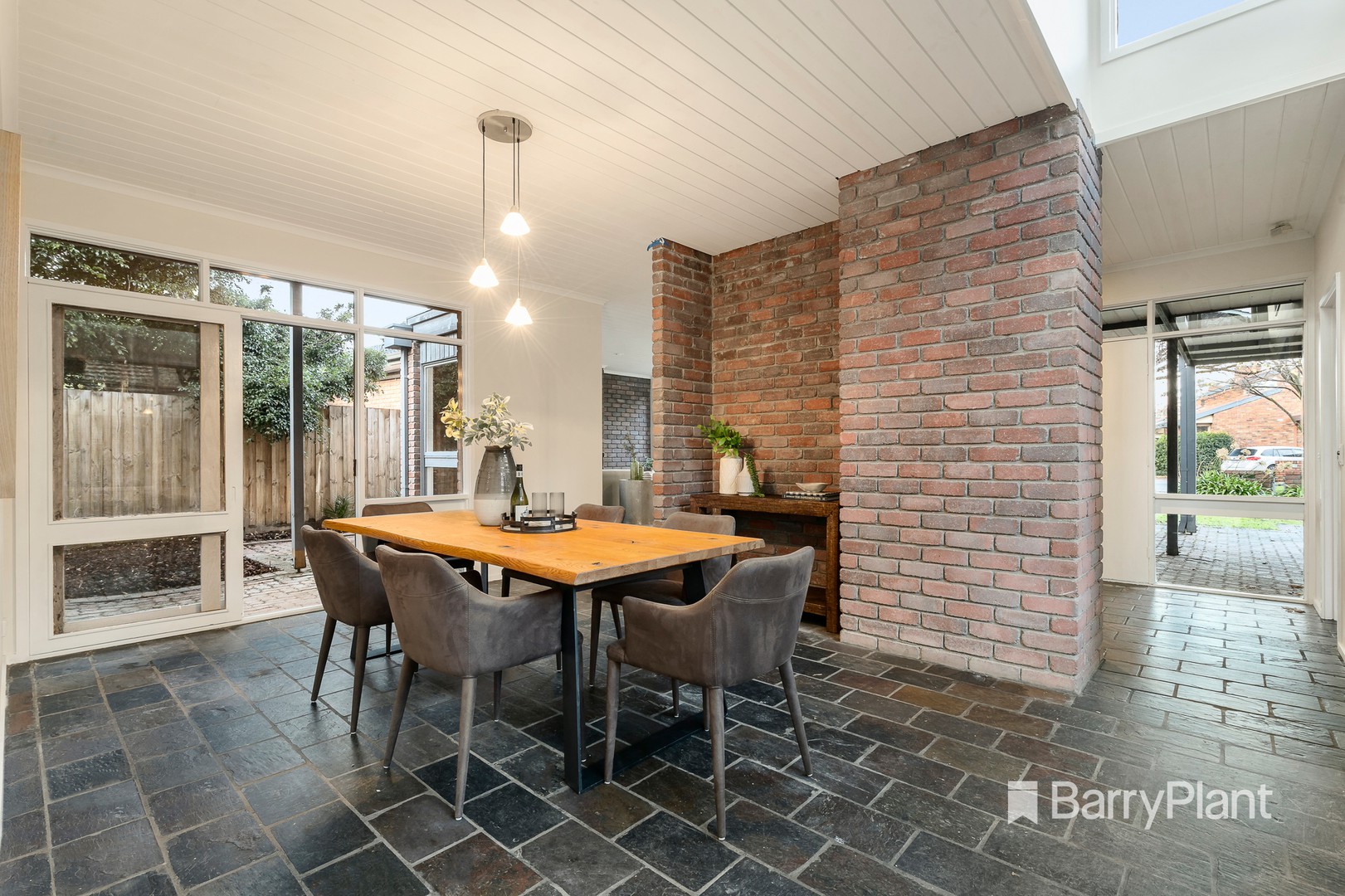2 Newbridge Close, Dingley Village, VIC 3172, Dingley Village - Thumbnail 4