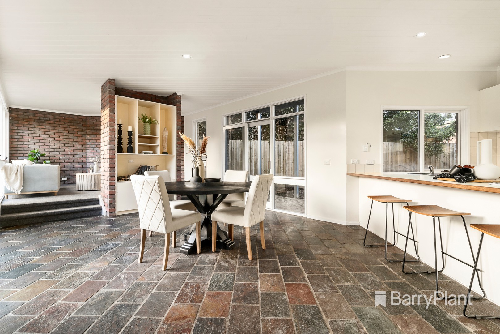 2 Newbridge Close, Dingley Village, VIC 3172, Dingley Village - Thumbnail 6