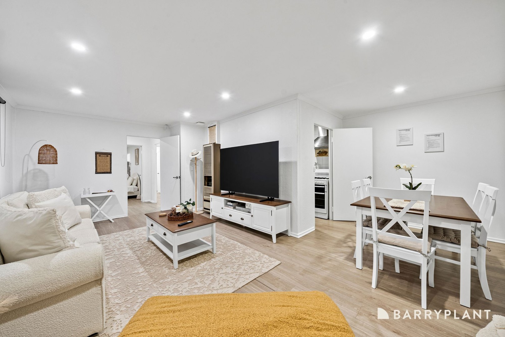 2 Oakes Court, Sunshine West, VIC 3020, Sunshine West - Thumbnail 3